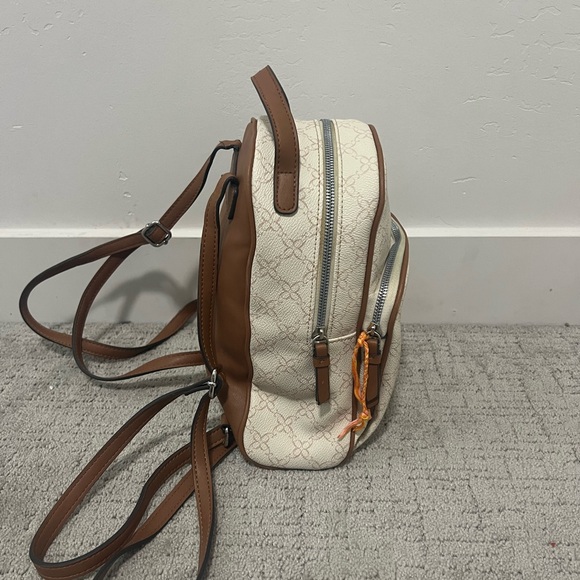 Nine West mini backpack. - Picture 3 of 9